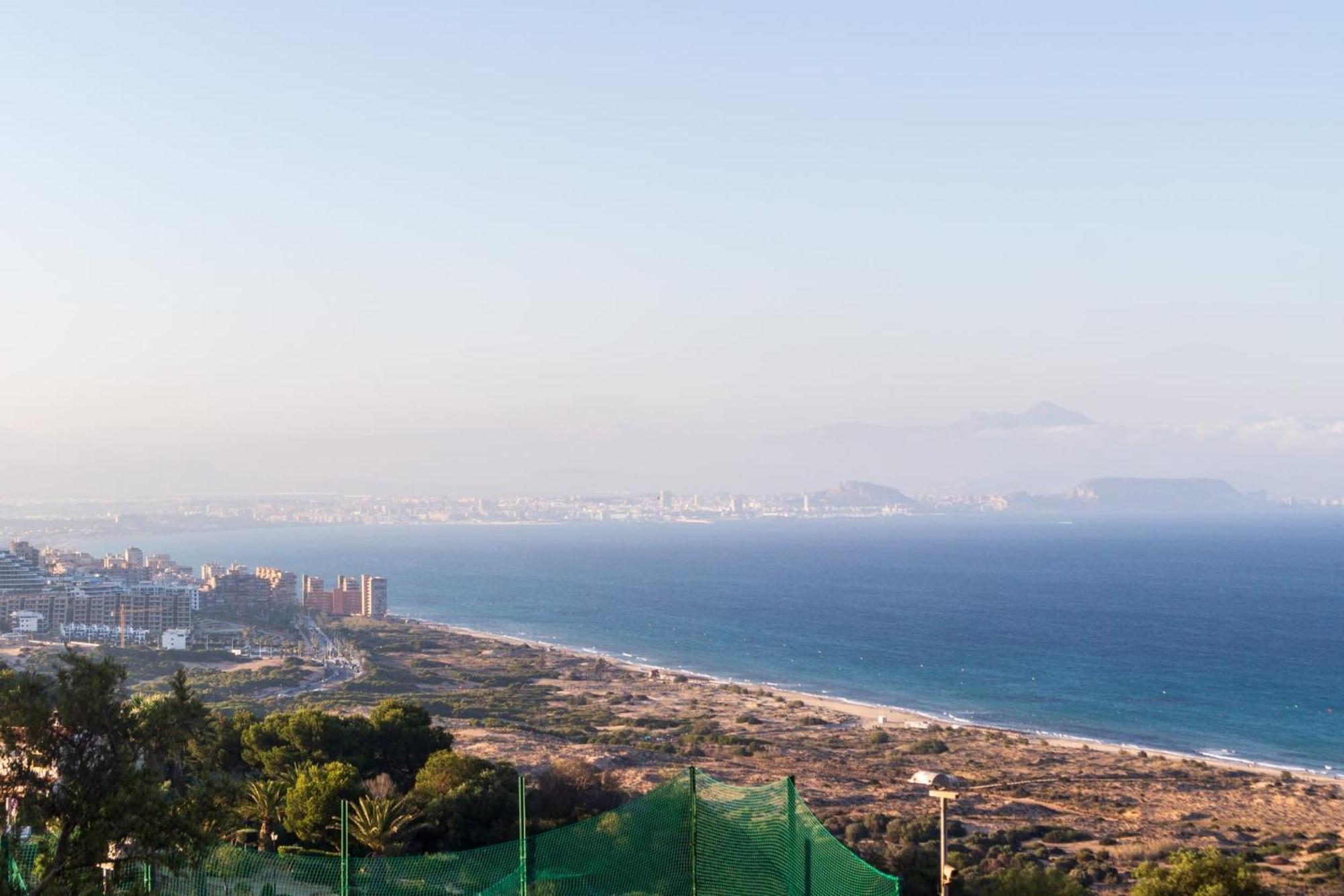 Appartamento The Lookout - Seaviews & Pool